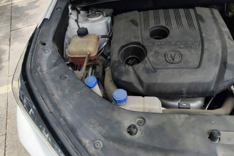 Used CHANGAN CS75 PLUS 2021 1.5T Automatic Prestige Model Engine Bay Right