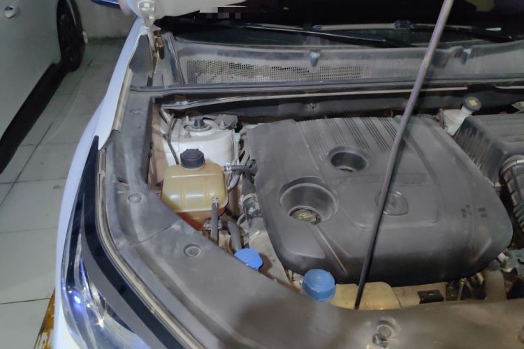Used CHANGAN CS75 PLUS 2021 1.5T Automatic Luxury Version Engine Bay Right