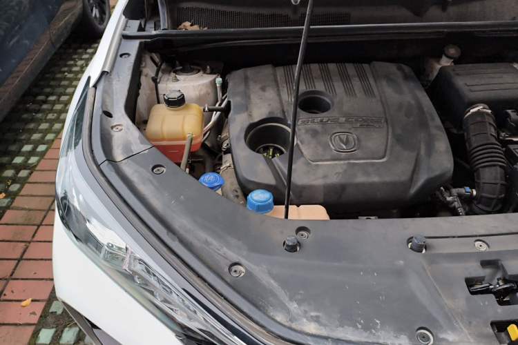 Used CHANGAN CS75 PLUS 2021 1.5T Automatic Luxury Version Engine Bay Right