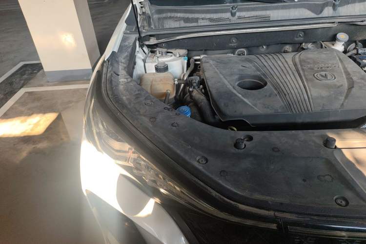 Used CHANGAN CS75 PLUS 2021 2.0T Automatic Pilot Version Engine Bay Right