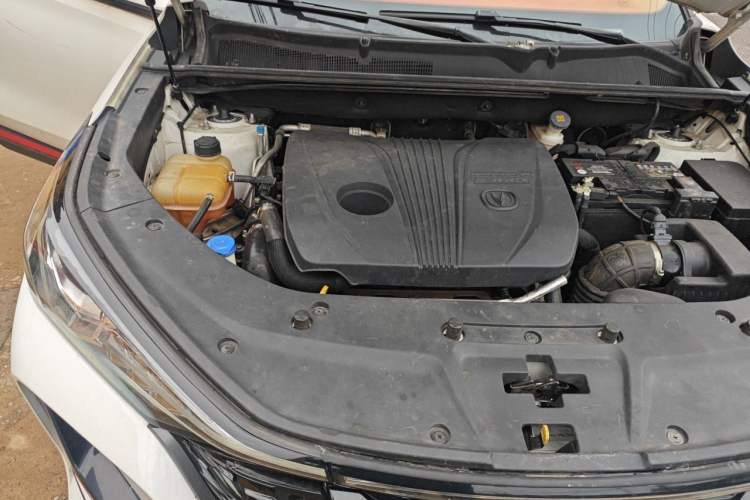 Used CHANGAN CS75 PLUS 2021 2.0T Automatic Pilot Version Engine Bay Right