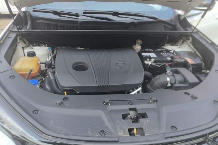 Used CHANGAN CS75 PLUS 2021 2.0T Automatic Pilot Version Engine Bay