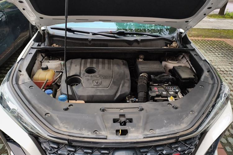 Used CHANGAN CS75 PLUS 2021 1.5T Automatic Luxury Version Engine Bay