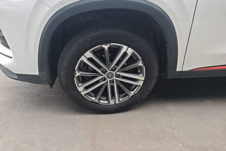 Used CHANGAN CS75 PLUS 2021 1.5T Automatic Luxury Version Exterior 4