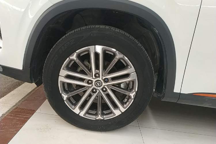 Used CHANGAN CS75 PLUS 2021 1.5T Automatic Luxury Version Exterior 4