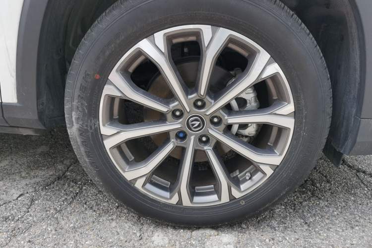 Used CHANGAN CS75 PLUS 2021 2.0T Automatic Pilot Version Exterior 7