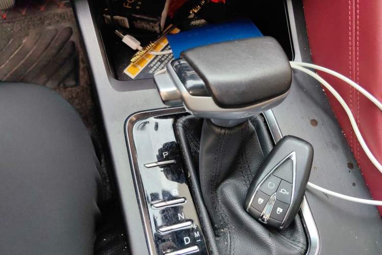 Used CHANGAN CS75 PLUS 2021 1.5T Automatic Luxury Version Gear Lever