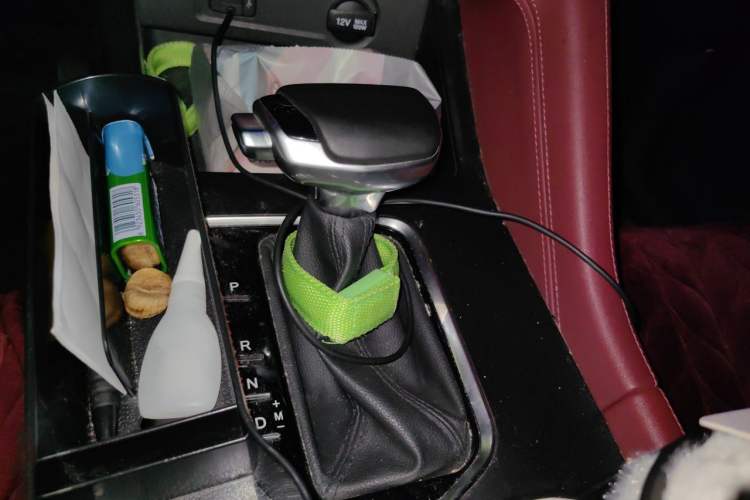 Used CHANGAN CS75 PLUS 2021 1.5T Automatic Luxury Version Gear Lever