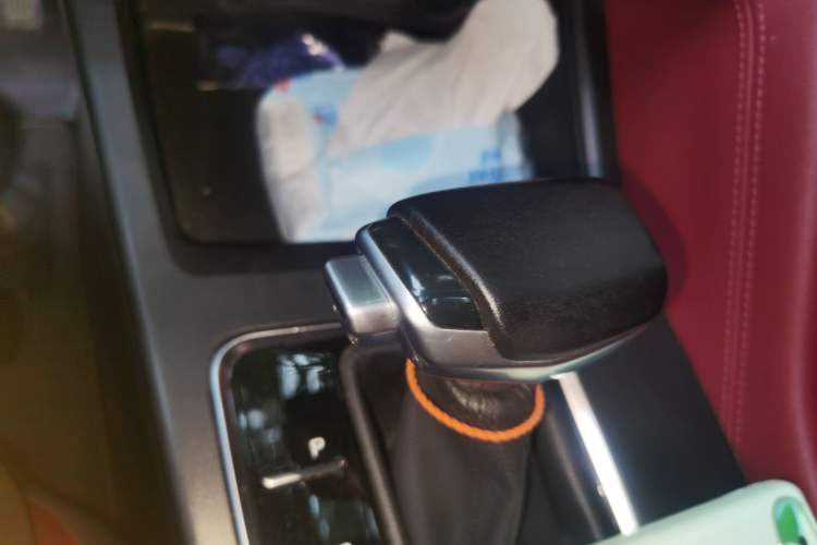 Used CHANGAN CS75 PLUS 2021 1.5T Automatic Luxury Version Gear Lever
