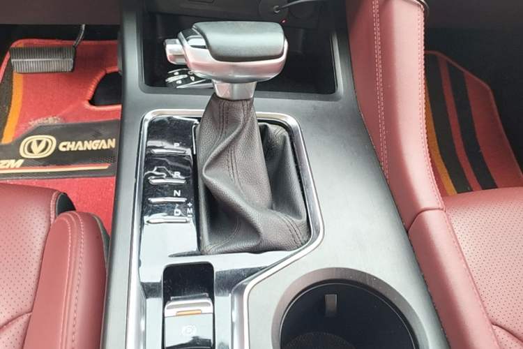 Used CHANGAN CS75 PLUS 2021 1.5T Automatic Luxury Version Gear Lever