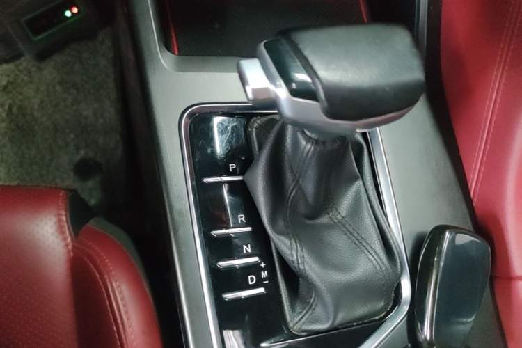 Used CHANGAN CS75 PLUS 2021 1.5T Automatic Luxury Version Gear Lever