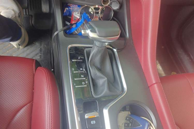 Used CHANGAN CS75 PLUS 2021 1.5T Automatic Luxury Version Gear Lever