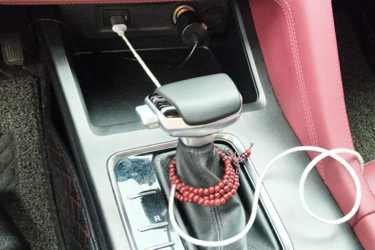 Used CHANGAN CS75 PLUS 2021 1.5T Automatic Luxury Version Gear Lever