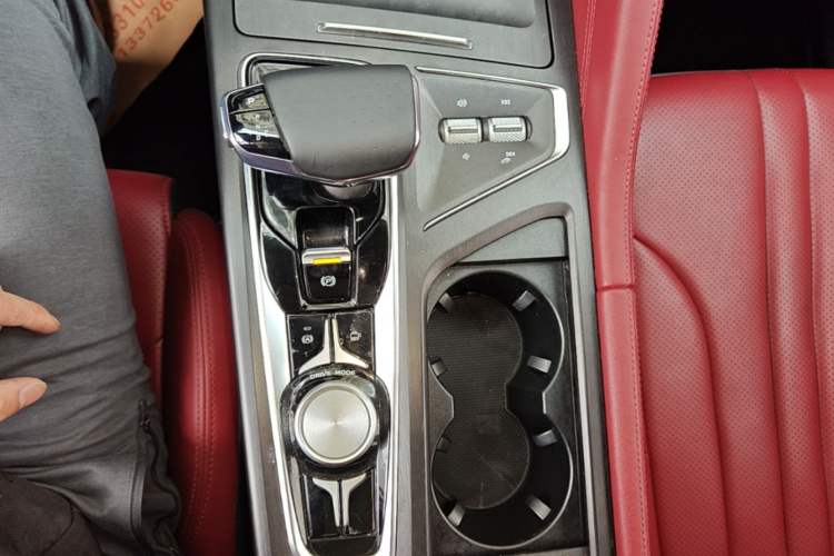 Used CHANGAN CS75 PLUS 2021 1.5T Automatic Prestige Model Gear Lever