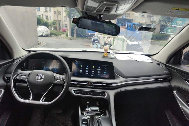 Used CHANGAN CS75 PLUS 2021 1.5T Automatic Luxury Version Headliner