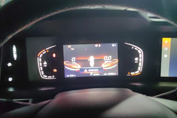 Used CHANGAN CS75 PLUS 2021 1.5T Automatic Luxury Version Instrument Cluster