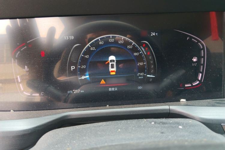 Used CHANGAN CS75 PLUS 2021 1.5T Automatic Luxury Version Instrument Cluster