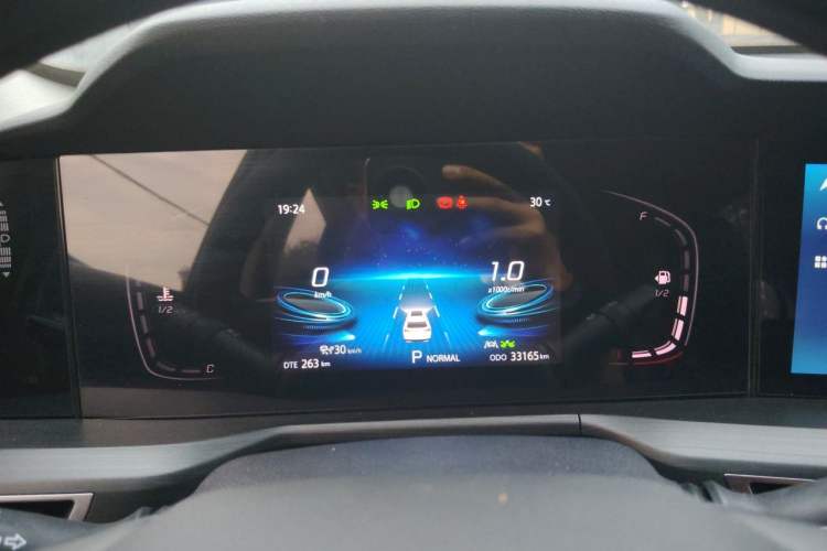 Used CHANGAN CS75 PLUS 2021 2.0T Automatic Pilot Version Instrument Cluster