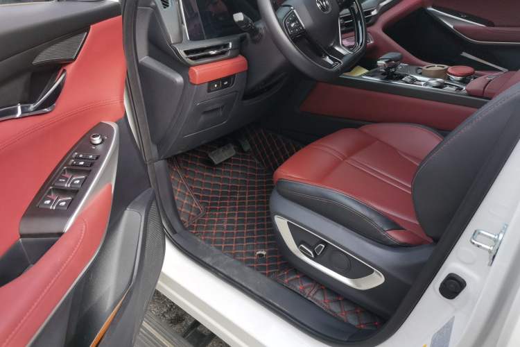 Used CHANGAN CS75 PLUS 2021 2.0T Automatic Pilot Version Interior 3