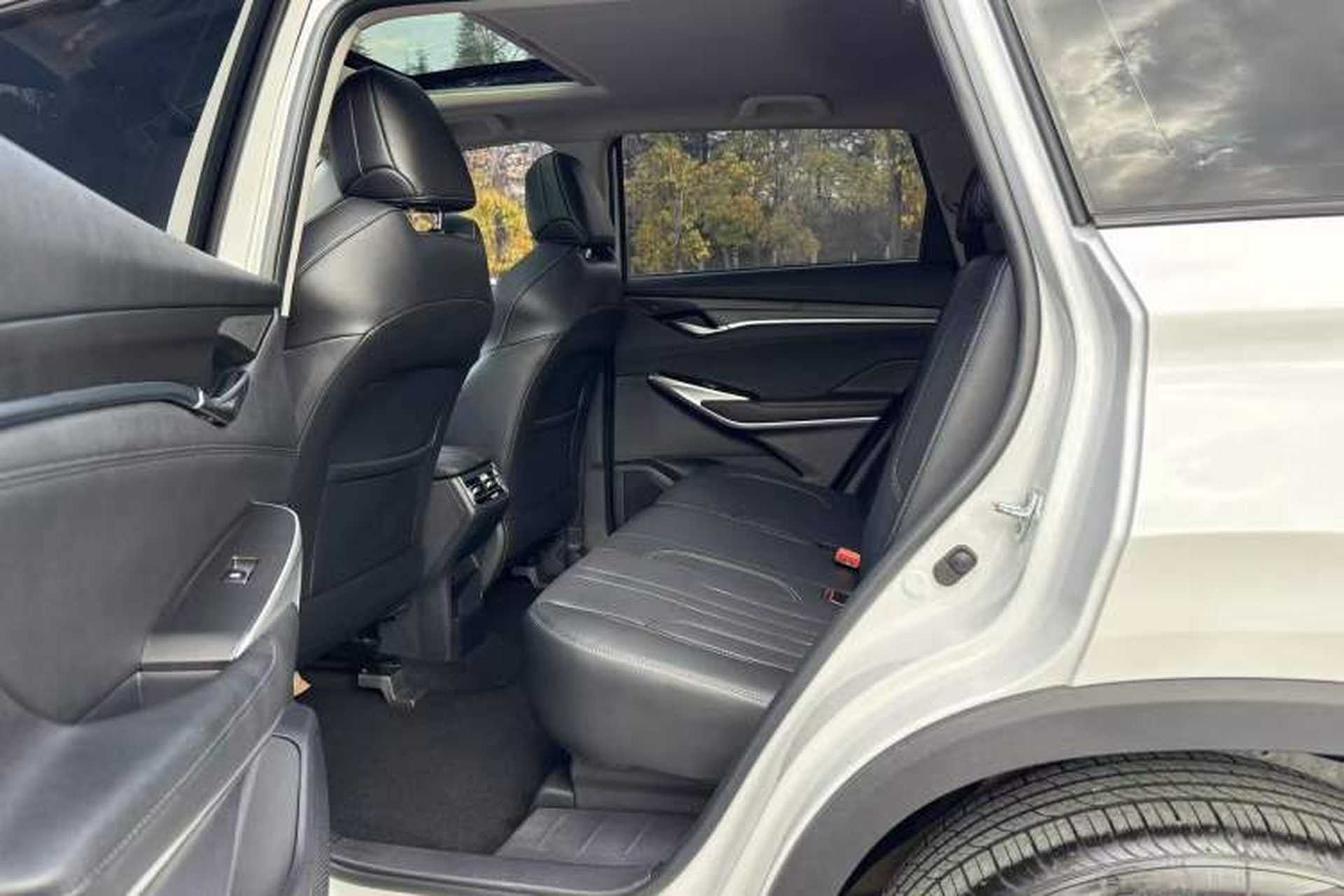 Used CHANGAN CS75 PLUS 2021 1.5T Manual Luxury Version Interior 4