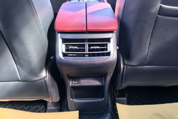 Used CHANGAN CS75 PLUS 2021 2.0T Automatic Pilot Version Interior 4