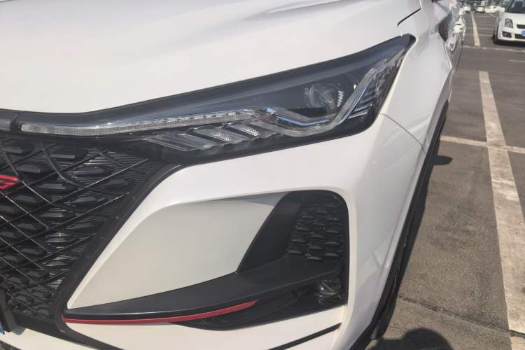 Used CHANGAN CS75 PLUS 2021 1.5T Automatic Luxury Version Left Front Headlight