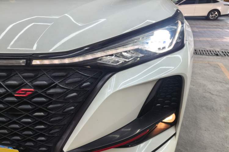 Used CHANGAN CS75 PLUS 2021 1.5T Automatic Luxury Version Left Front Headlight