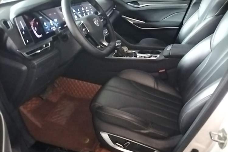 Used CHANGAN CS75 PLUS 2021 1.5T Automatic Luxury Version Left Front Seat