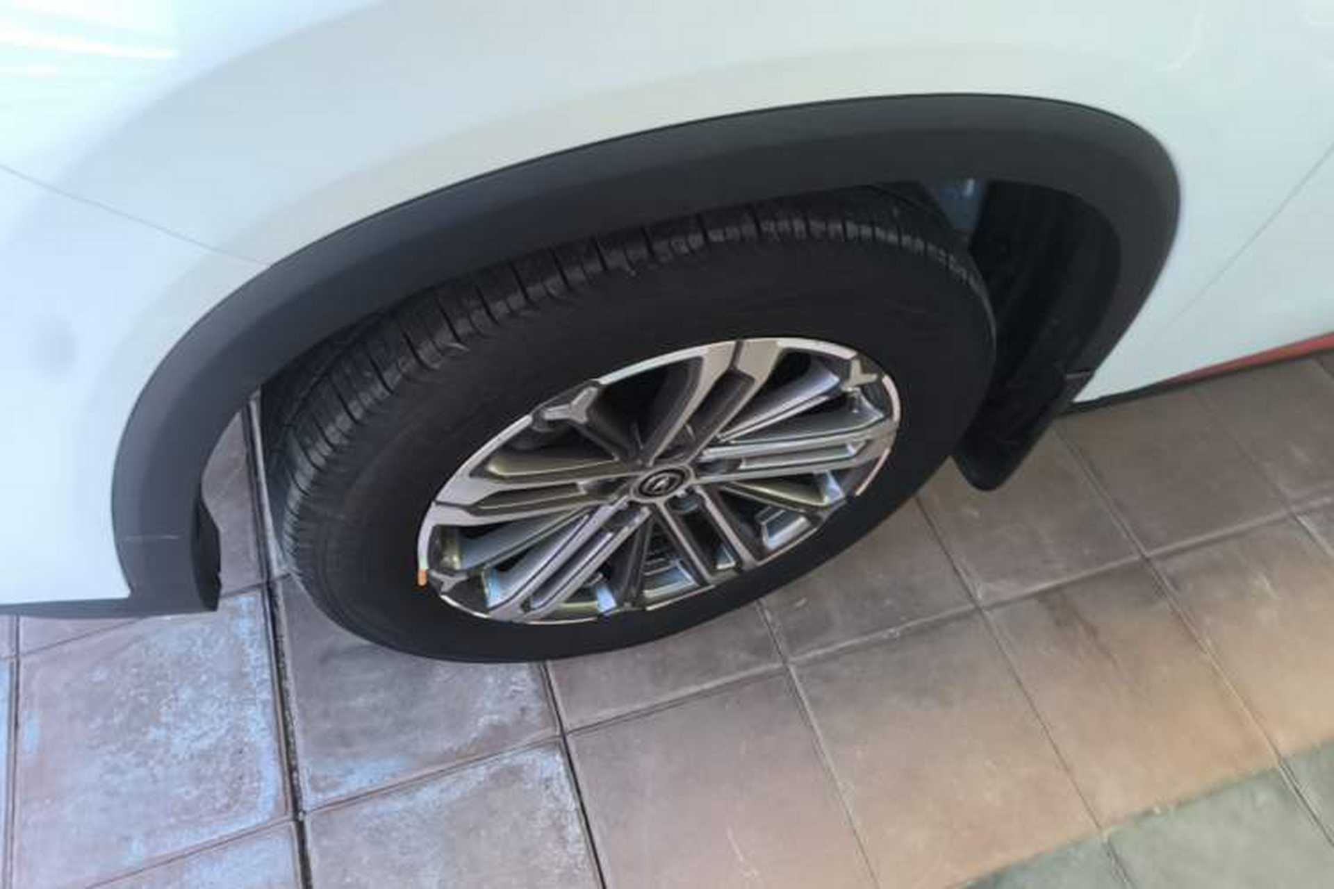 Used CHANGAN CS75 PLUS 2021 1.5T Automatic Luxury Version Left Front Wheel Hub