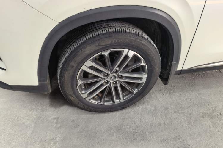 Used CHANGAN CS75 PLUS 2021 1.5T Automatic Luxury Version Left Front Wheel Hub