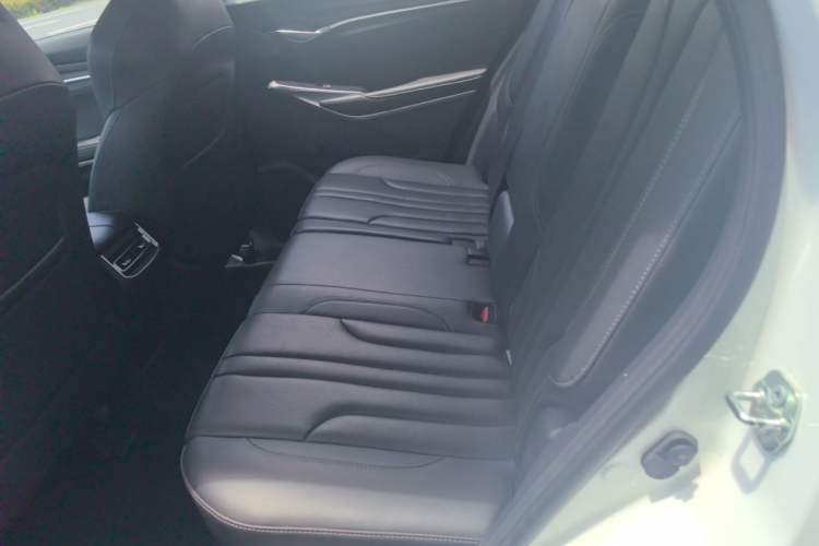 Used CHANGAN CS75 PLUS 2021 1.5T Automatic Luxury Version Left Rear Seat