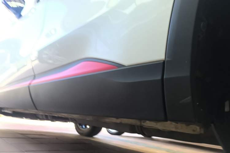 Used CHANGAN CS75 PLUS 2021 1.5T Automatic Luxury Version Left Side Sill