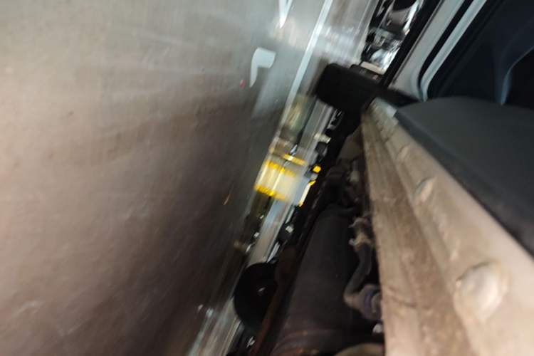 Used CHANGAN CS75 PLUS 2021 2.0T Automatic Pilot Version Left Side Sill
