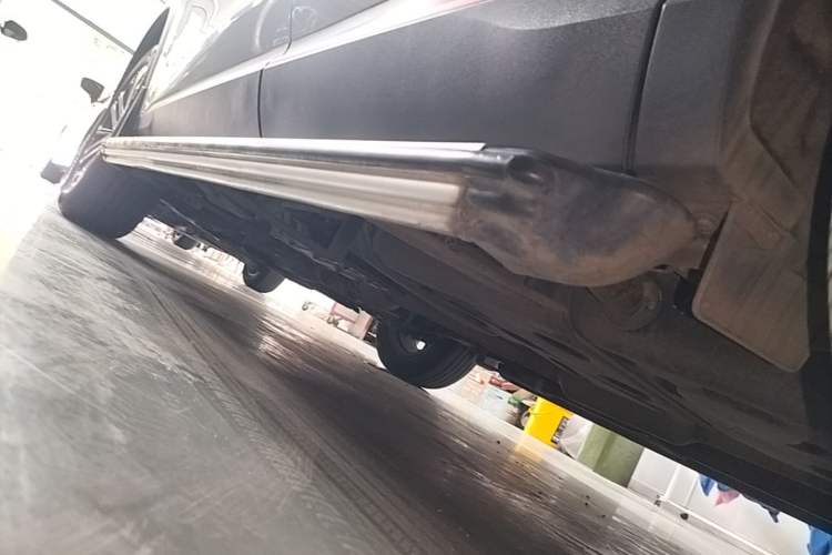 Used CHANGAN CS75 PLUS 2021 1.5T Automatic Luxury Version Left Side Sill