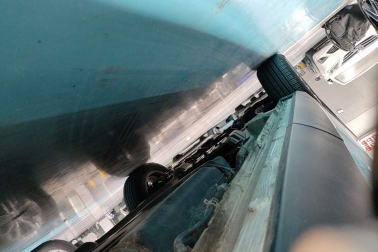 Used CHANGAN CS75 PLUS 2021 1.5T Automatic Prestige Model Left Side Sill