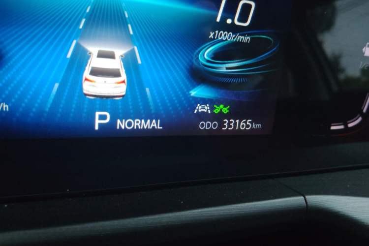 Used CHANGAN CS75 PLUS 2021 2.0T Automatic Pilot Version Odometer Close Up