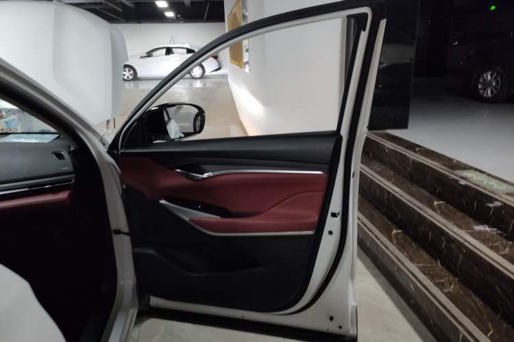 Used CHANGAN CS75 PLUS 2021 2.0T Automatic Pilot Version Right Front Door Interior