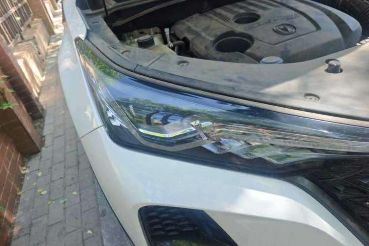 Used CHANGAN CS75 PLUS 2021 1.5T Automatic Prestige Model Right Front Headlight