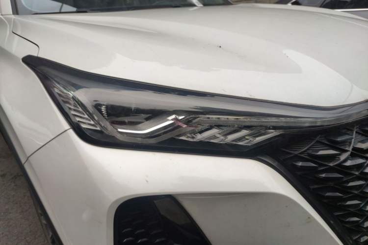 Used CHANGAN CS75 PLUS 2021 1.5T Automatic Luxury Version Right Front Headlight