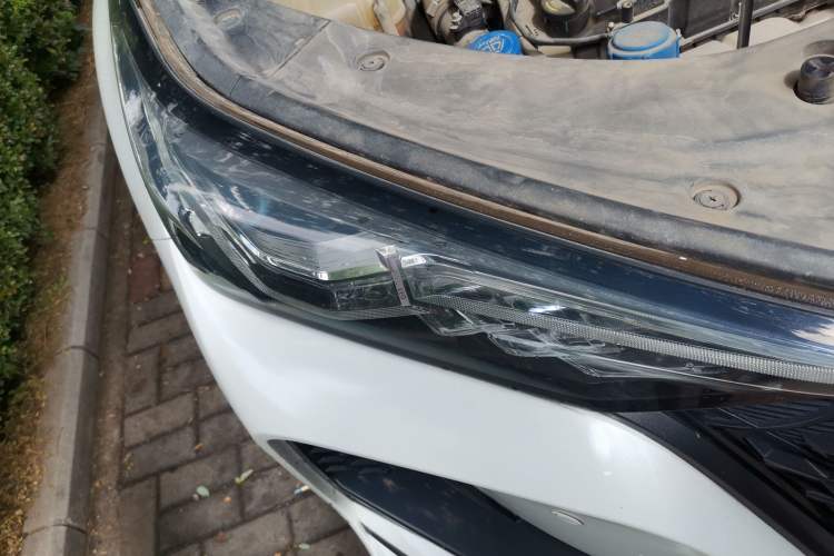 Used CHANGAN CS75 PLUS 2021 1.5T Automatic Pioneer Model Right Front Headlight