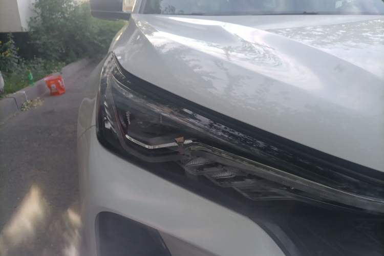 Used CHANGAN CS75 PLUS 2021 1.5T Automatic Luxury Version Right Front Headlight