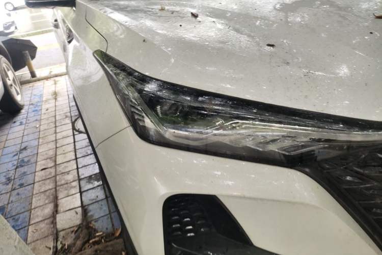 Used CHANGAN CS75 PLUS 2021 1.5T Automatic Luxury Version Right Front Headlight