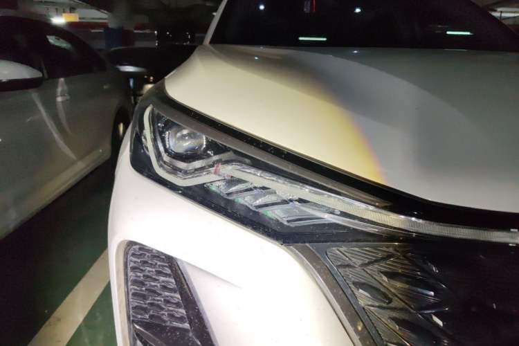 Used CHANGAN CS75 PLUS 2021 2.0T Automatic Flagship Edition Right Front Headlight
