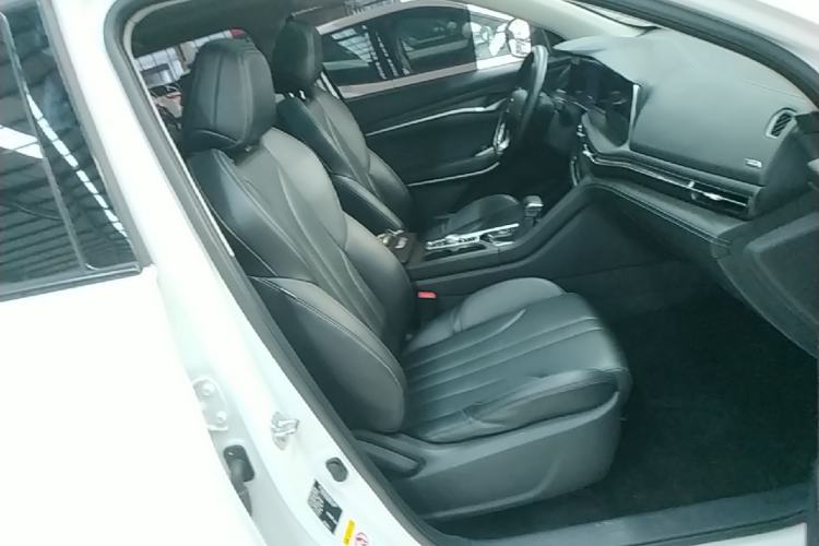 Used CHANGAN CS75 PLUS 2021 1.5T Automatic Luxury Version Right Front Seat