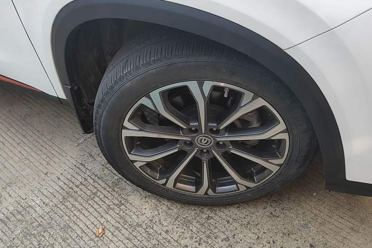 Used CHANGAN CS75 PLUS 2021 2.0T Automatic Pilot Version Right Front Wheel Hub