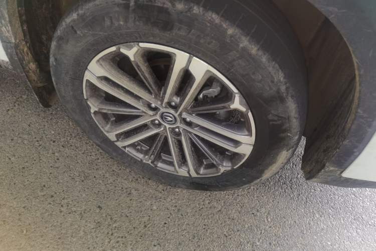 Used CHANGAN CS75 PLUS 2021 1.5T Automatic Luxury Version Right Front Wheel Hub
