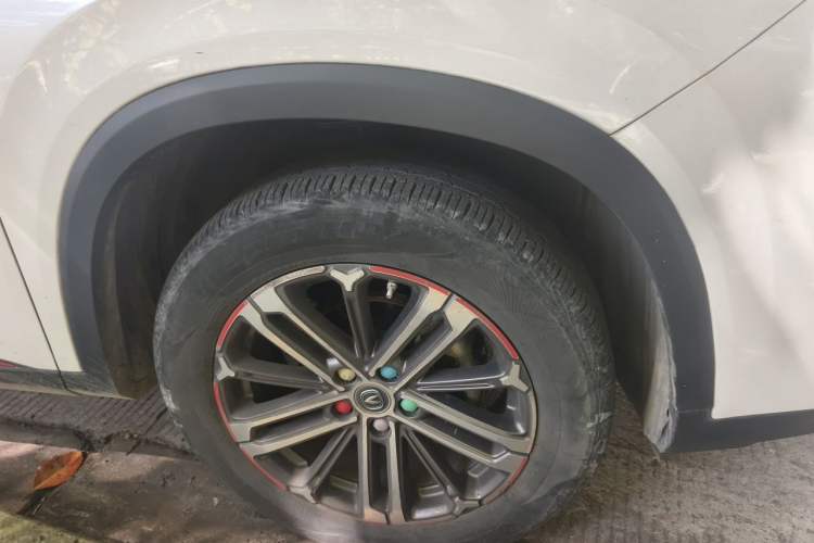 Used CHANGAN CS75 PLUS 2021 1.5T Automatic Luxury Version Right Front Wheel Hub