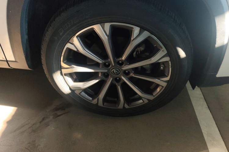 Used CHANGAN CS75 PLUS 2021 2.0T Automatic Pilot Version Right Front Wheel Hub