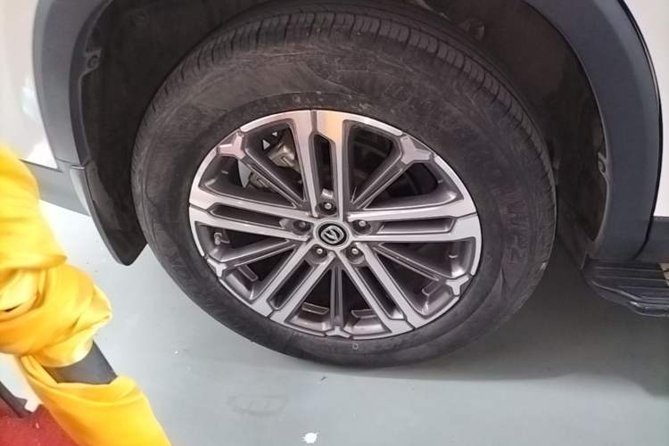 Used CHANGAN CS75 PLUS 2021 1.5T Automatic Luxury Version Right Rear Wheel Hub
