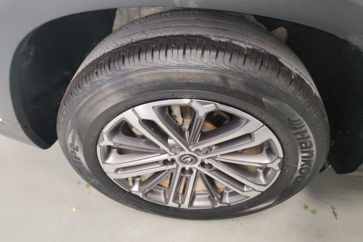 Used CHANGAN CS75 PLUS 2021 1.5T Automatic Prestige Model Right Rear Wheel Hub